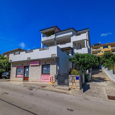 Apartments Luna Crikvenica Exterior photo
