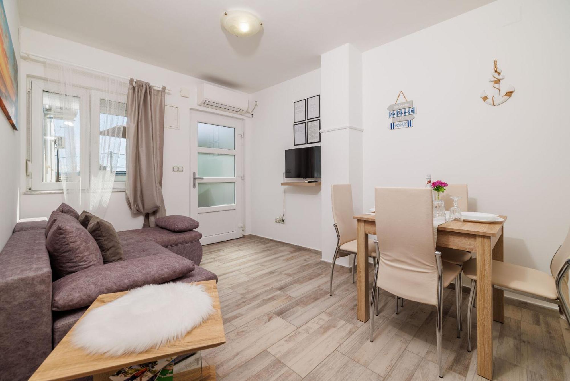 Apartments Luna Crikvenica Exterior photo